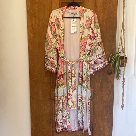 Zara NWT Satin Colorful Boho Floral Printed Belted Kimono Duster robe - Picture 12 of 12